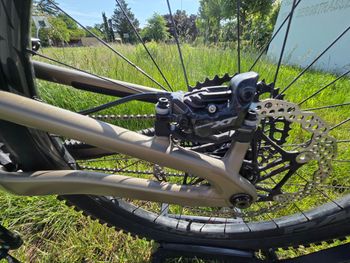 Tweedehands Santa Cruz 5010 X01 / Carbon CC 2023 2023 Mountainbike — afbeelding 3 van 7