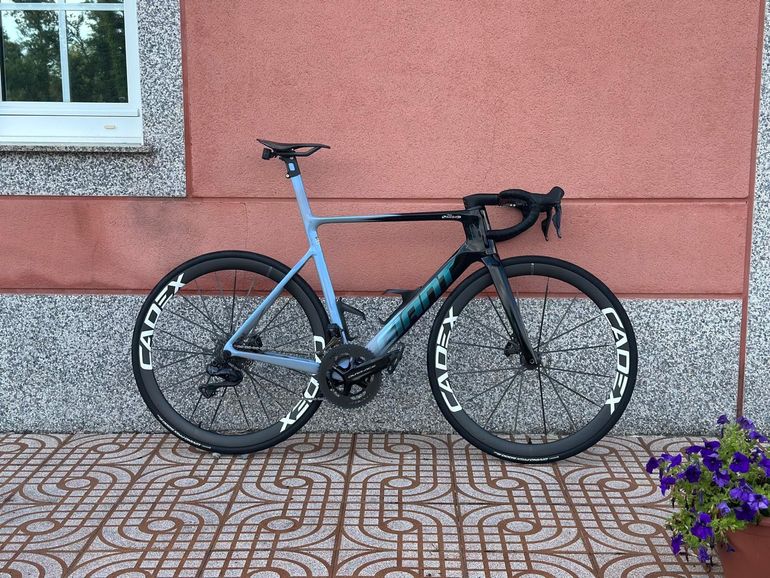 Giant Propel Advanced SL Frameset 2025 Frameset 2025 Road & Gravel usato, Nero — immagine 2 di 14