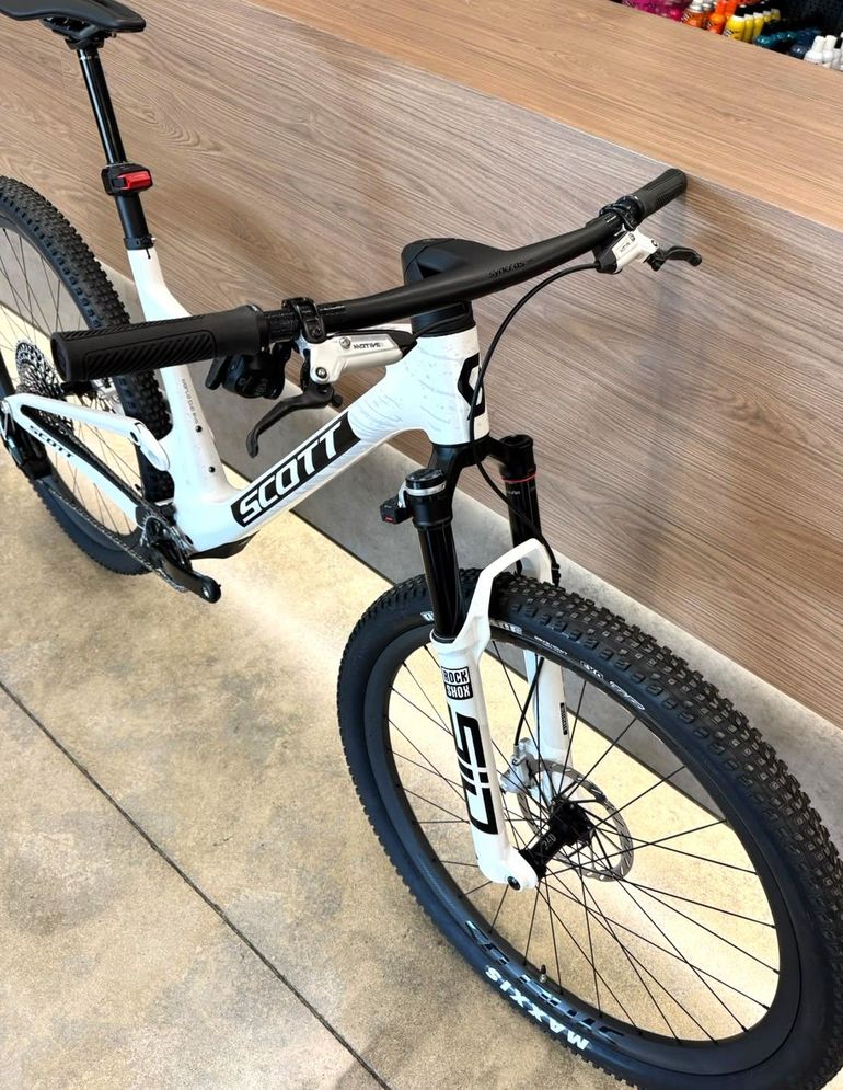 Used Scott Spark RC World Cup EVO 2026 2026 Mountainbike, White, 29 — image 7 of 9