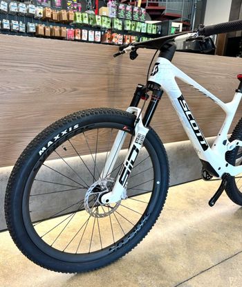 Used Scott Spark RC World Cup EVO 2026 2026 Mountainbike, White, 29 — image 8 of 9