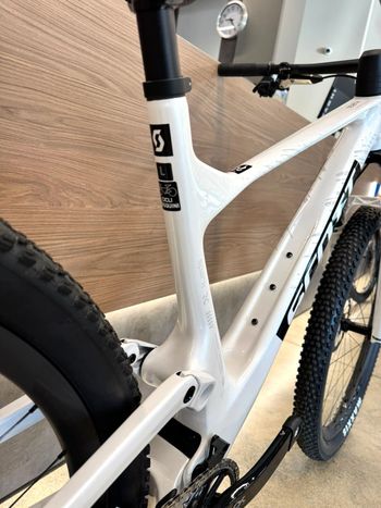 Used Scott Spark RC World Cup EVO 2026 2026 Mountainbike, White, 29 — image 6 of 9
