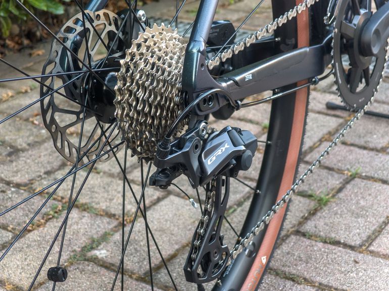 Used Giant Revolt 0 2024 2024 Road & Gravel, Blue — image 14 of 17