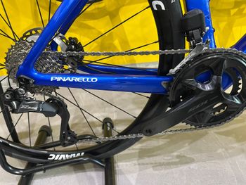 Brugt Pinarello F7 Shimano 105 Di2 2025 Road & Gravel — billede 3 af 5
