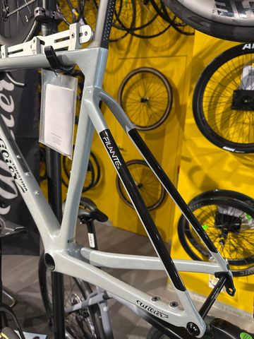 Gebrauchtes Wilier Filante SL 2026 Frameset 2026 Road & Gravel, Hellgrau — Bild 3 von 4