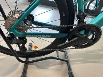 Used Bianchi Infinito PRO 2026 2026 Road & Gravel, Green — image 2 of 4