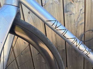 Käytetty Avalanche Custom SRAM Red eTap 2025 Road & Gravel — kuva 6 / 12