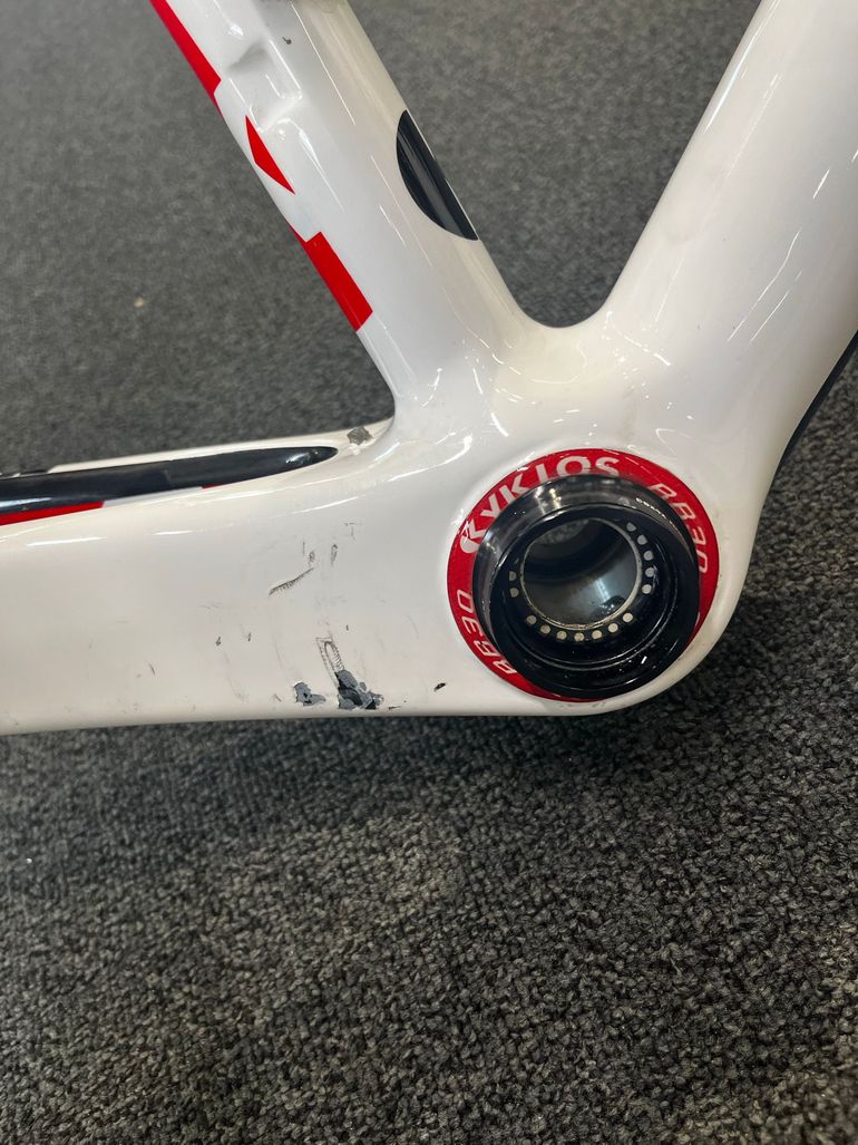 Used Kyklos by Danilo di Luca Featherweight Frameset 2014 Road & Gravel, White — image 8 of 9