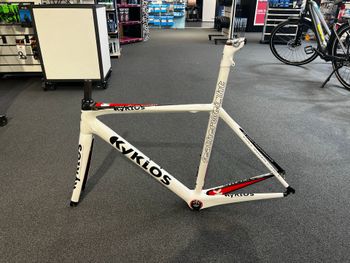 Used Kyklos by Danilo di Luca Featherweight Frameset 2014 Road & Gravel, White — image 2 of 9