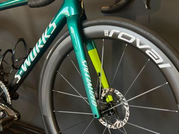 Specialized S-works Tarmac Sl8 Bora Hansgrohe Frameset 2024 Road & Gravel de segunda mano, Verde — imagen 4 de 9