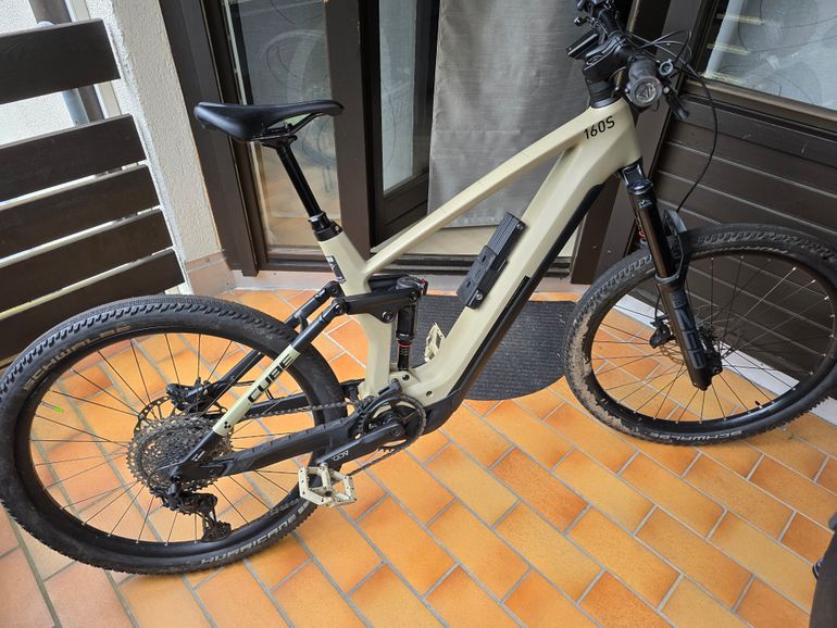 Used CUBE STEREO HYBRID 160 HPC, SL 750 27.5 2022 2022 Mountainbike, Light Gray, 27.5 — image 3 of 6