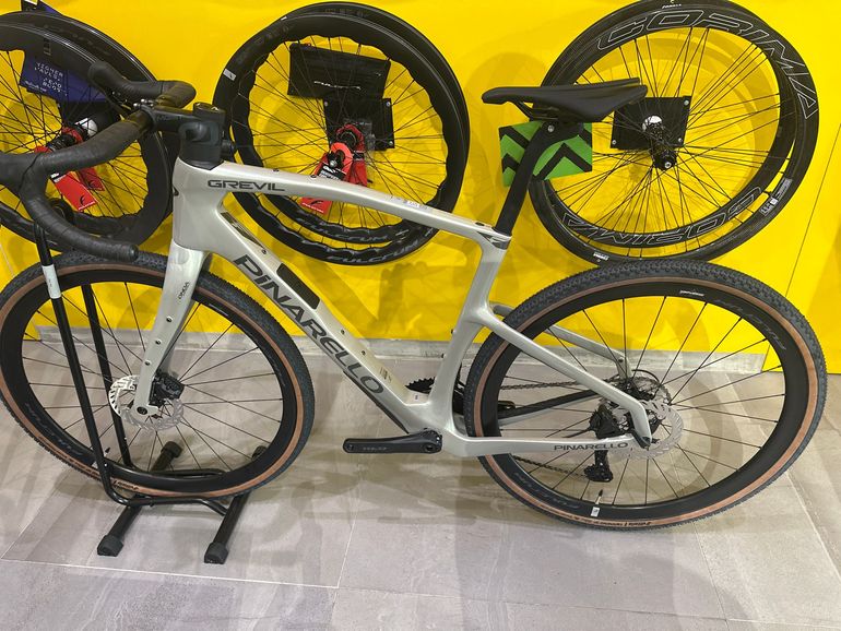 Brugt Pinarello GREVIL F1 SHIMANO GRX 610 2026 2026 Road & Gravel — billede 4 af 4