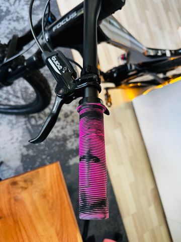 Used Focus JAM 8.8 2022 2022 Mountainbike, Black, 29 — image 16 of 17
