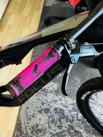 Used Focus JAM 8.8 2022 2022 Mountainbike, Black, 29 — image 11 of 17