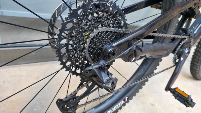 Używany ROCKRIDER Feel 900 S Team Edition 2024 Mountainbike — zdjęcie 15 z 23