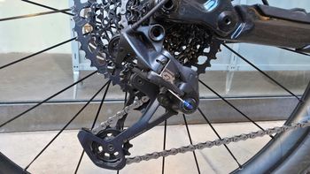 Używany ROCKRIDER Feel 900 S Team Edition 2024 Mountainbike — zdjęcie 14 z 23