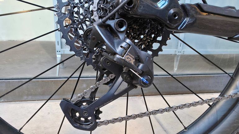 Używany ROCKRIDER Feel 900 S Team Edition 2024 Mountainbike — zdjęcie 14 z 23