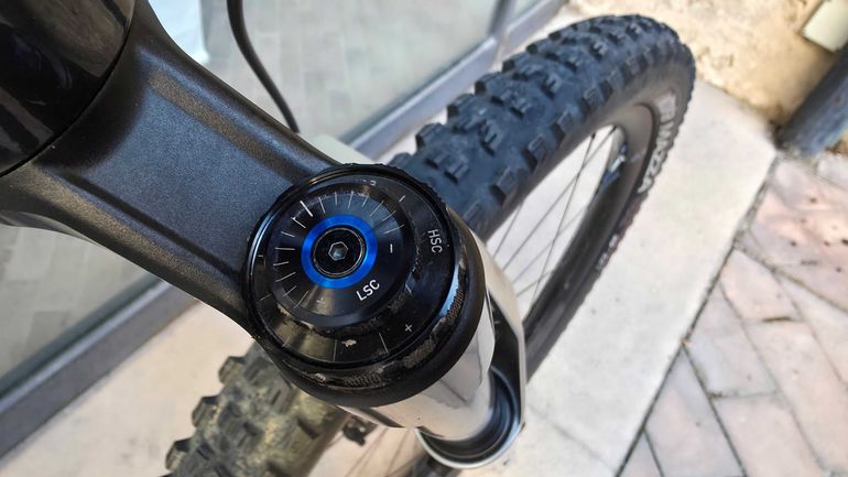 Używany ROCKRIDER Feel 900 S Team Edition 2024 Mountainbike — zdjęcie 11 z 23