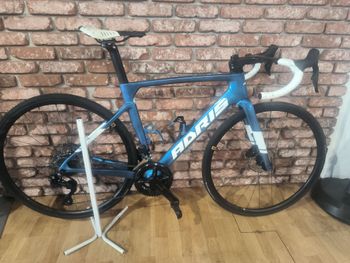 Adris Custom Shimano 105 Di2 2025 Route & Gravel d'occasion