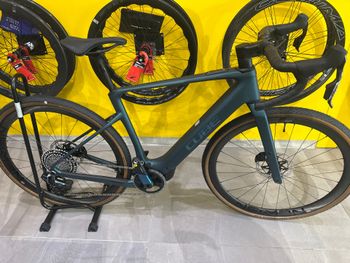 Brugt CUBE NUROAD HYBRID C:62, SLT 400X 2026 2026 Road & Gravel — billede 2 af 4