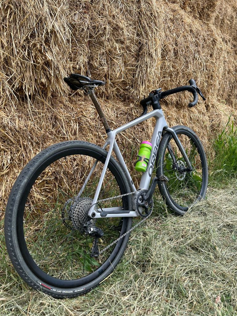 Used Orbea TERRA M30 TEAM 1X 2023 2023 Road & Gravel, Light Gray — image 3 of 9