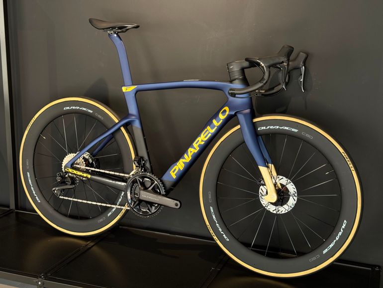 Used Pinarello Dogma F Team Q36.5 2026 Road & Gravel, Blue — image 2 of 6