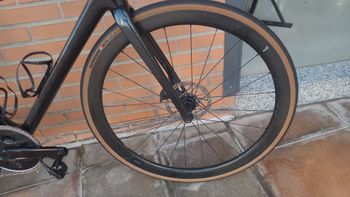 Giant Tcr SRAM Force eTap AXS 2022 Road & Gravel de segunda mano, Negro — imagen 9 de 9