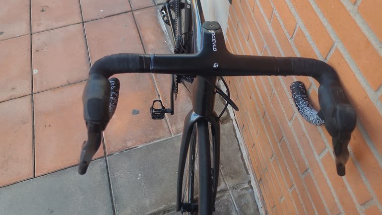 Giant Tcr SRAM Force eTap AXS 2022 Road & Gravel de segunda mano, Negro — imagen 8 de 9