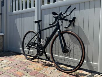 Used Canyon Endurace 7 2024 2024 Road & Gravel, Black — image 8 of 10