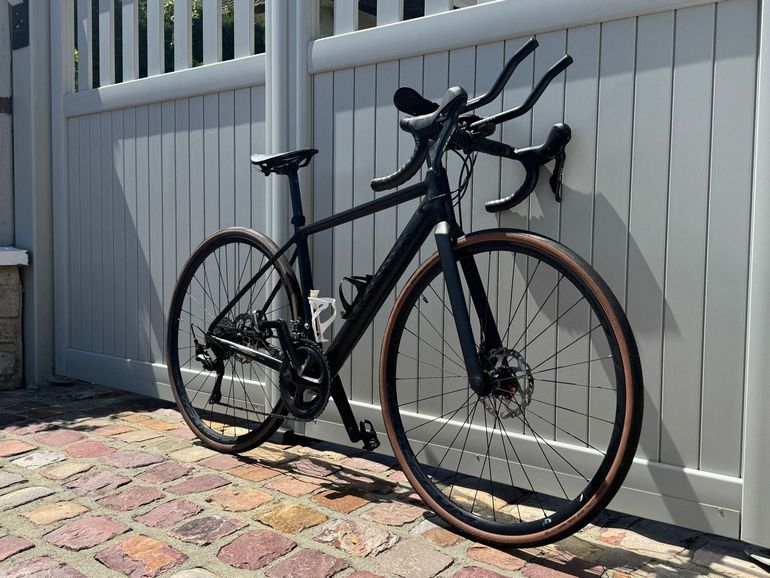Used Canyon Endurace 7 2024 2024 Road & Gravel, Black — image 8 of 10