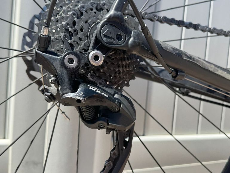 Used Canyon Endurace 7 2024 2024 Road & Gravel, Black — image 5 of 10