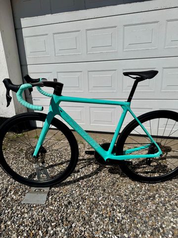 Použité Bianchi Specialissima SRAM Rival eTap AXS 2022 Road & Gravel — obrázek 16 z 16