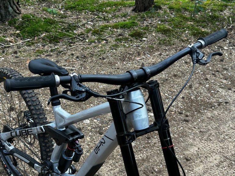 Used CUBE TWO15, PRO 27.5 2025 2025 Mountainbike, Light Gray, 27.5 — image 5 of 9