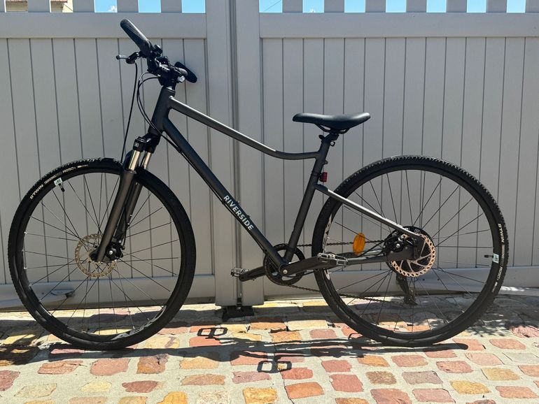 Used RIVERSIDE Hybrid Bike 700 2023 2023 Urban, Light Gray — image 2 of 7