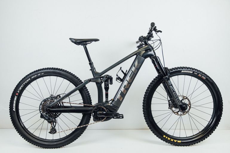 Used Trek Rail 9.8 GX AXS Gen 4 2023 2023 Mountainbike, Black, 29 — image 1 of 7
