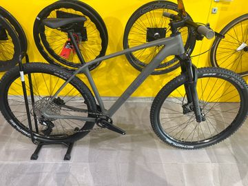 Używany CUBE Reaction Shimano Deore XT 2026 Mountainbike — zdjęcie 2 z 4