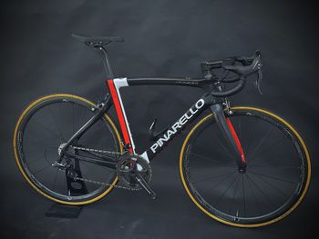 Tweedehands Pinarello Dogma F8 - Campagnolo Record 2019 Road & Gravel — afbeelding 2 van 14