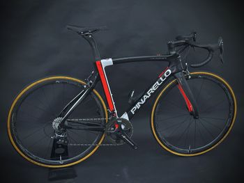 Tweedehands Pinarello Dogma F8 - Campagnolo Record 2019 Road & Gravel — afbeelding 3 van 14