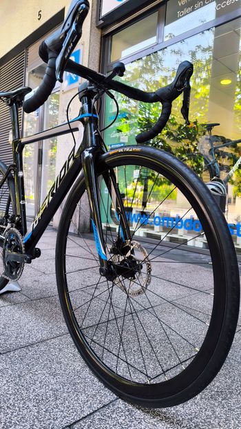 Použité Merida REACTO DISC 4000 2020 2020 Road & Gravel — obrázek 8 z 12