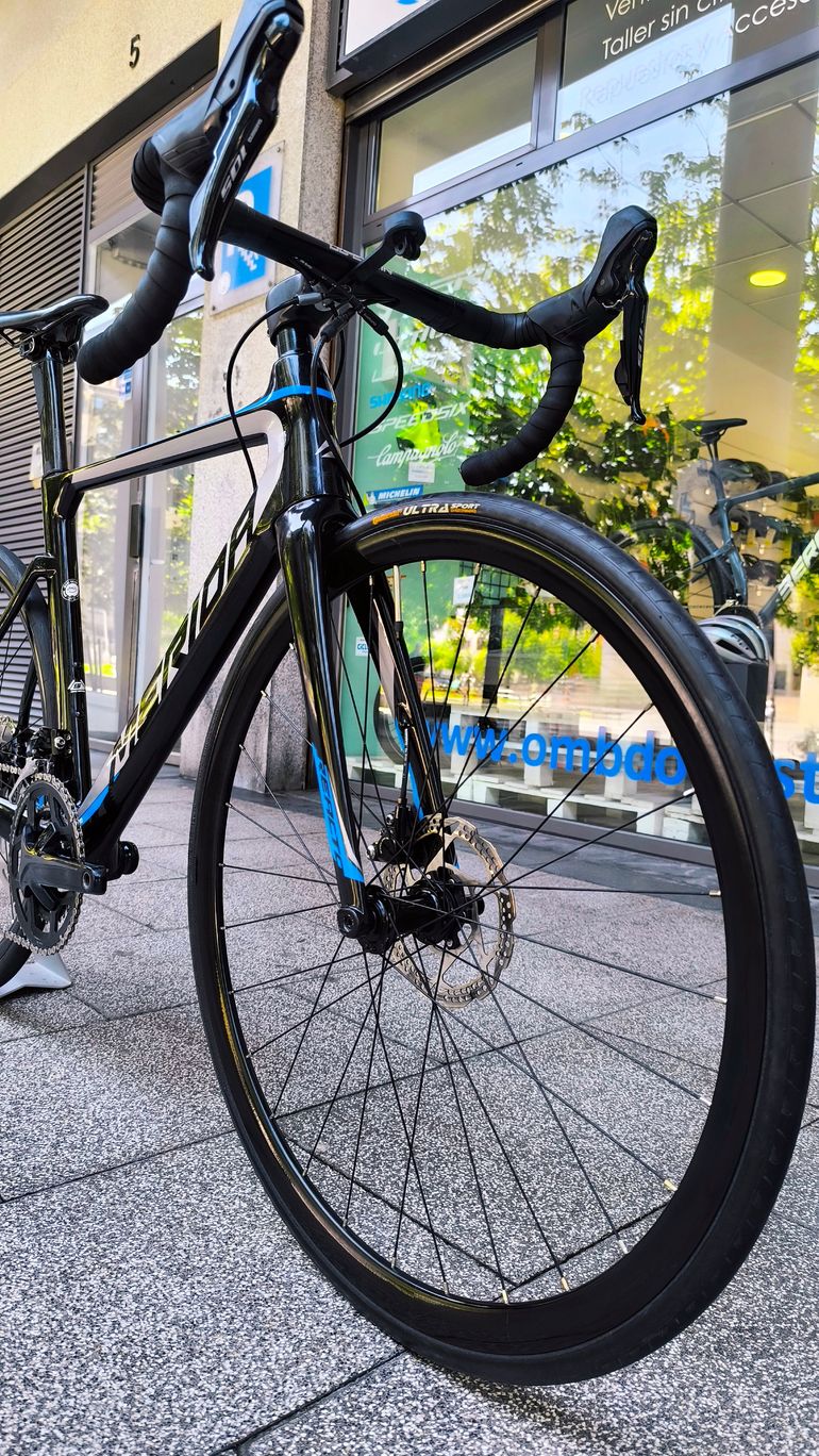 Použité Merida REACTO DISC 4000 2020 2020 Road & Gravel — obrázek 8 z 12