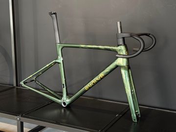 Used Evolve Cima Emerge Frameset 2026 Road & Gravel, Green — image 2 of 5