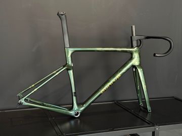 Used Evolve Cima Emerge Frameset 2026 Road & Gravel, Green — image 3 of 5