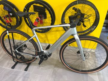 Brugt CUBE NULANE HYBRID C:62, RACE 400X 2025 2025 Road & Gravel