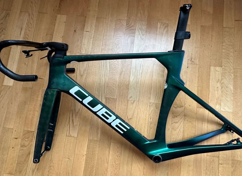Used CUBE LITENING AERO C:68X, FRAMESET 2025 Frameset 2025 Road & Gravel, Green — image 4 of 17