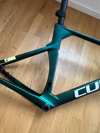 Used CUBE LITENING AERO C:68X, FRAMESET 2025 Frameset 2025 Road & Gravel, Green — image 9 of 17