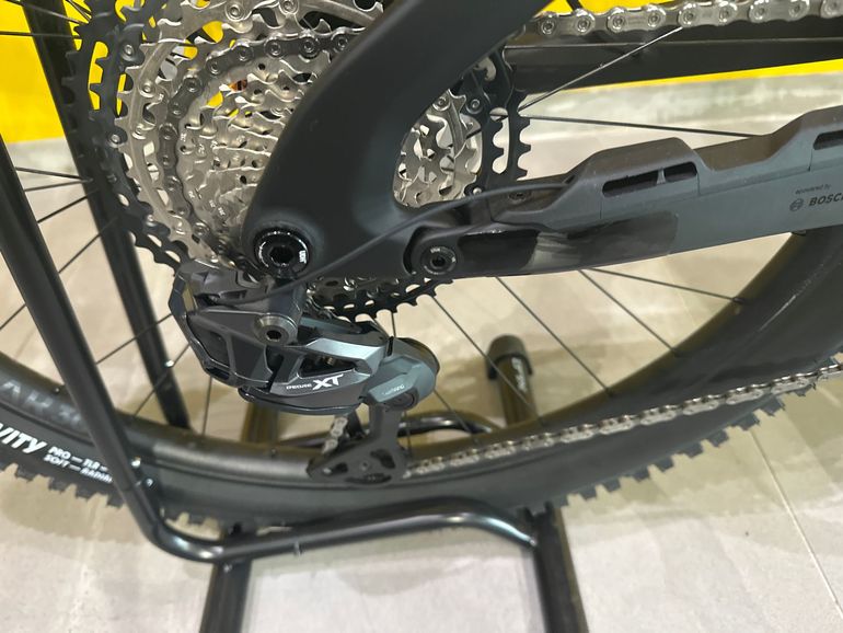 Gebrauchtes CUBE Ams Shimano Deore XT Di2 2027 Mountainbike, Schwarz — Bild 5 von 8