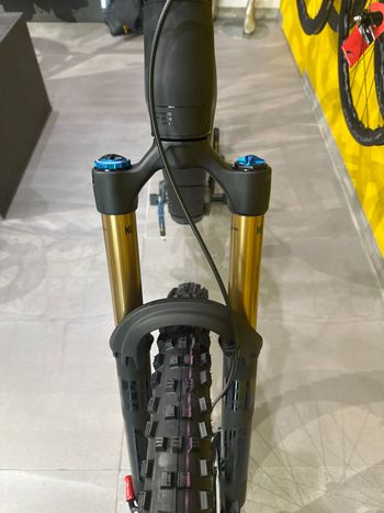 Gebrauchtes CUBE Ams Shimano Deore XT Di2 2027 Mountainbike, Schwarz — Bild 7 von 8