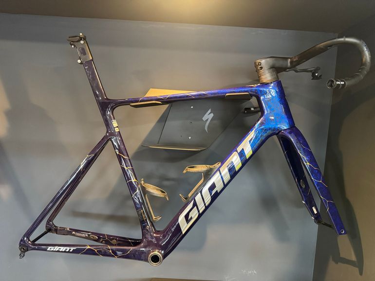 Giant Propel Advanced SL Frameset 2025 Frameset 2025 Road & Gravel d'occasion — image 1 sur 3