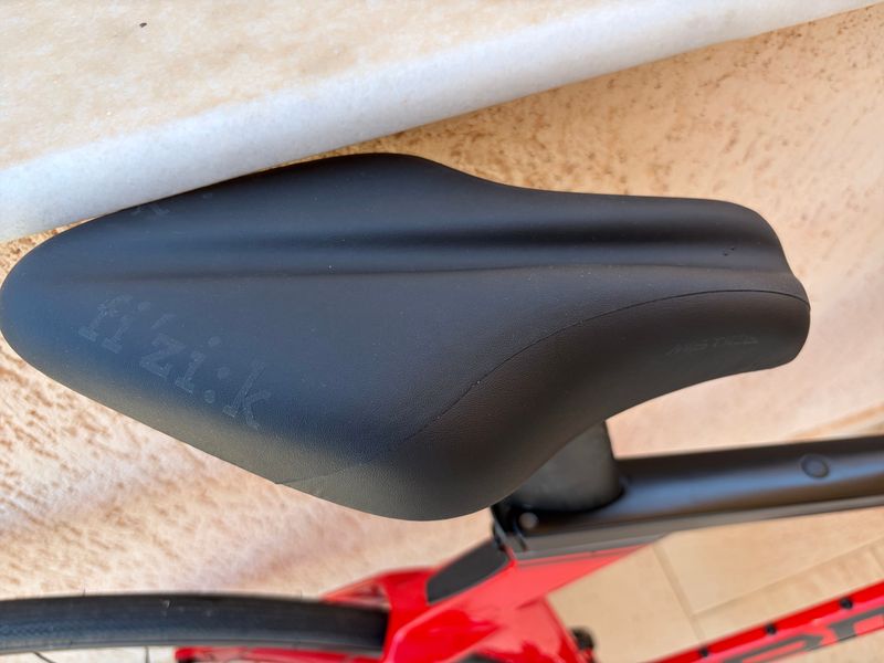 Used BMC Timemachine ONE 2023 2023 Road & Gravel, Red — image 8 of 9