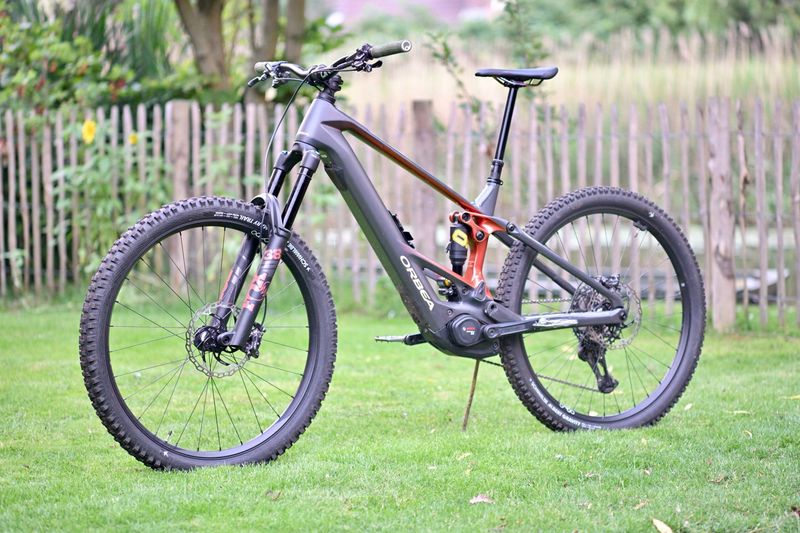 Orbea Wild M10 2025 2025 Mountainbike de segunda mano, Gris claro — imagen 4 de 9