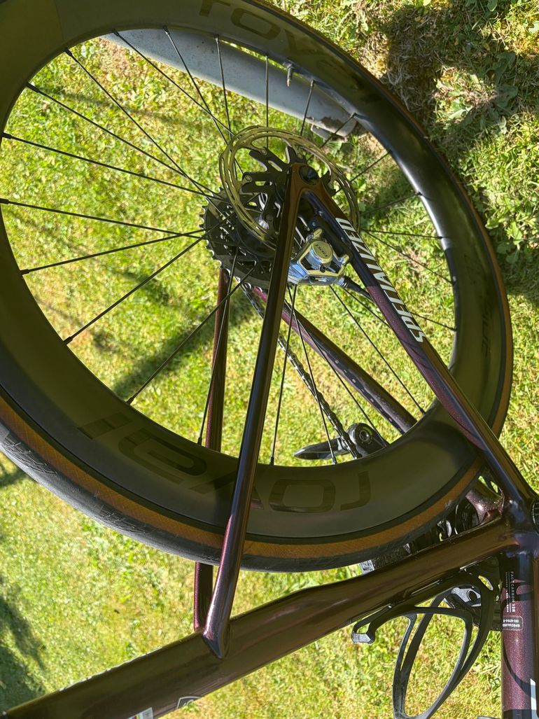 Used Specialized S-Works Tarmac SL8 – SRAM RED AXS 2025 2025 Road & Gravel, Purple — image 6 of 9